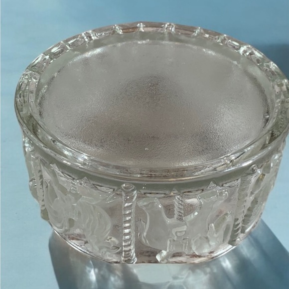 Goebel Frosted Crystal Carousel Glass Candy Dish - Picture 10 of 13